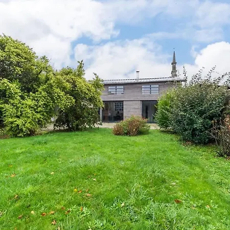 Magnifique Maison A Proche De La Pleubian