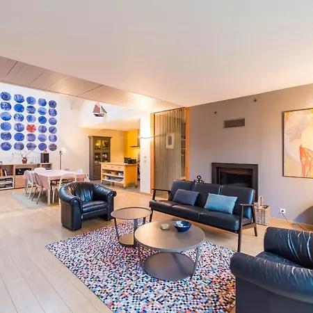 Magnifique Maison A Proche De La *